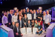 Gruppenbild Preisträgerteams "Digitales Start-up des Jahres 2019"