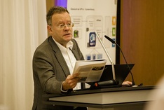 Dr. Alexander Tettenborn, Leiter des Referats „Entwicklung konvergenter IKT“ im BMWi, bei seinem Vortrag auf der APPsist-Fachkonferenz "Intelligente Wissensdienste in der Smart Production" 